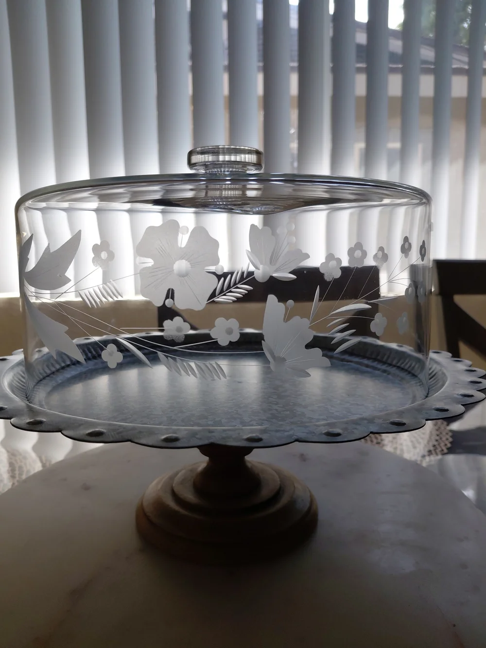 Vintage Floral Etched Glass Pedestal Cake Stand with Domed Lid